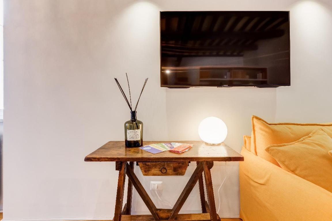 Residenza Borgo Pio Apartment Rome Luaran gambar