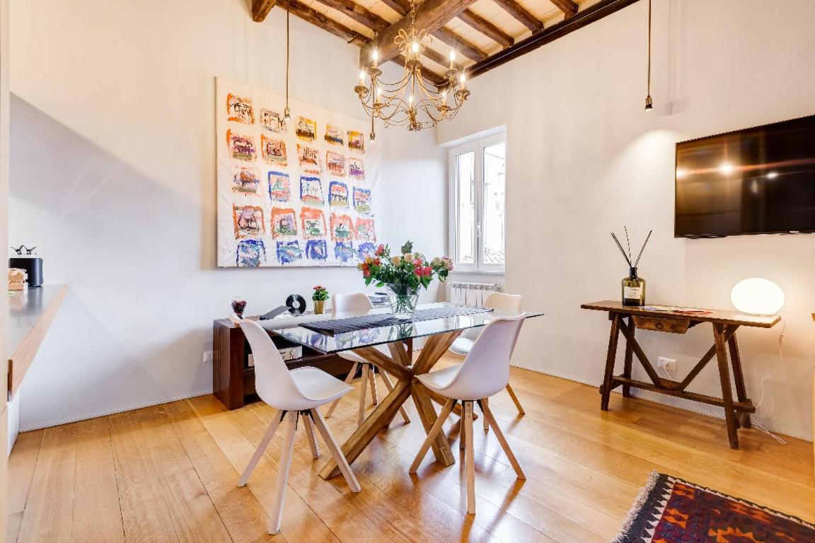 Residenza Borgo Pio Apartment Rome Luaran gambar