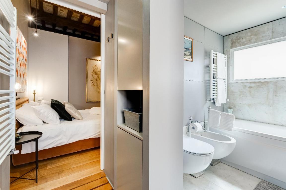 Residenza Borgo Pio Apartment Rome Luaran gambar